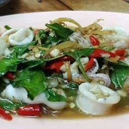 ผัดฉ่าทะเล