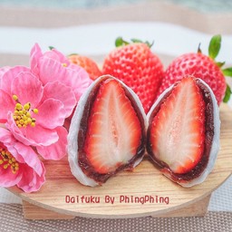 ไดฟุกุสตรอว์เบอร์รี่รสถั่วแดง ไซต์XL