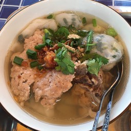 ก๋วยเตี๋ยวปากหม้อ