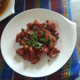 ร้านข้าวคลุกกะปิพร้อมใจ( ประตูทางออก ร.ร.วัดป่าประดู่)