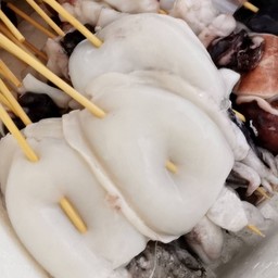 หมึกย่างเอกมัย น้ำจิ้มรสเด็ด