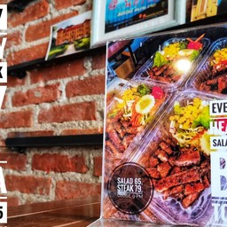 Salad&Steak by เริ่มต้น(ลูกตาลสเต๊กเฮาส์)