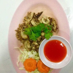 ใส้ตันทอดกระเทียม