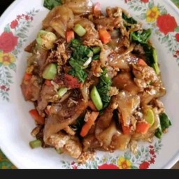 ผัดซีอิ้วหมู