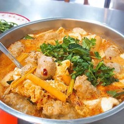 ต้มยำน้ำข้นไข่เจียว