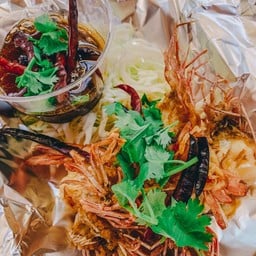 กุ้งราดซอสมะขาม