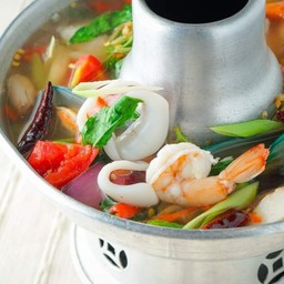 โป๊ะแตกทะเลเดือด