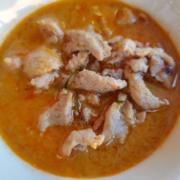 แกงพะแนงหมู (Phanaeng)