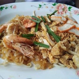 ผัดไทย - หอยทอด หน้าเพชรจริก ( แม่เล็ก เพชรบุรี)