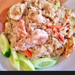 ข้าวผัดทะเล