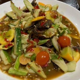 ตำเเตงปูปลาร้า