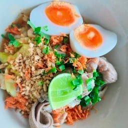 ร้านเตี๋ยวเรือรถไฟ เตี๋ยวเรือรถไฟ