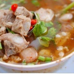 ต้มกระดูกอ่อนหมู