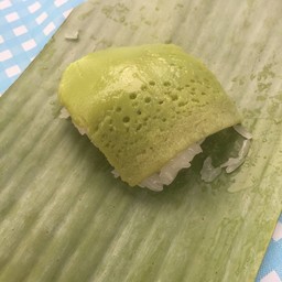 ข้าวเหนียวสังขยาใบเตย