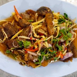 ยำปลาสลิด