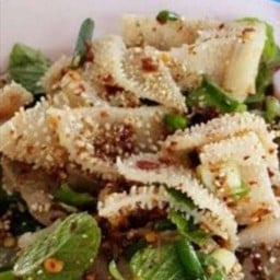 ยำผ้าขี้ริ้ว