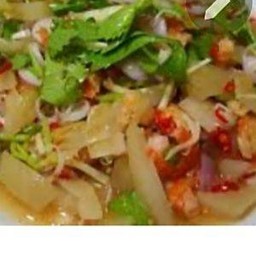 ยำเกี้ยมฉ่ายกุ้งแห้ง