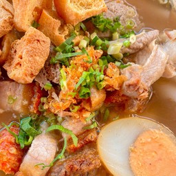 ก๋วยจั๊บป้ารัตน์ ดอนเมือง เทิดราชัน13
