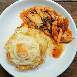 ข้าว อกไก่ผัดพริกเผา