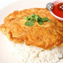 ไข่เจียวกุ้งราดข้าว