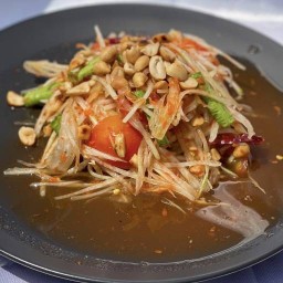 บังตำแหลก ชนโค 1