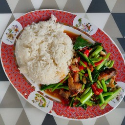 ข้าว + ผัดคะน้า