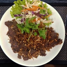 เนื้อทอดกระเทียมพริกไทย