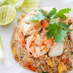 ข้าวผัดทะเล