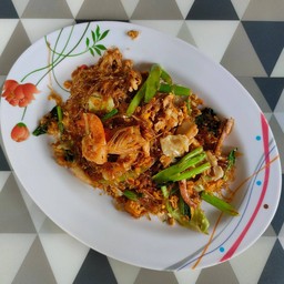 วุ้นเส้นผัดซีอิ้ว