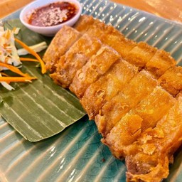 สามชั้นทอดกรอบ