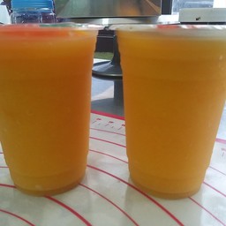 มะม่วงปั่น 2 แก้ว  2 Mango Shakes