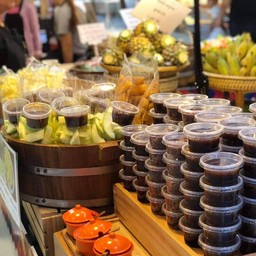 Green Mango With Sweet Fish Sauce