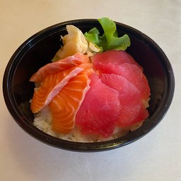 ข้าวหน้าปลาแซลมอน&ทูน่า