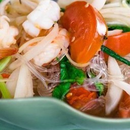 ยำวุ้นเส้นรวมมิตร
