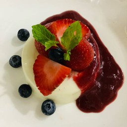 PANNA COTTA .