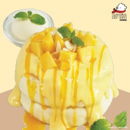 Mango Paradise Fluffy Pancake