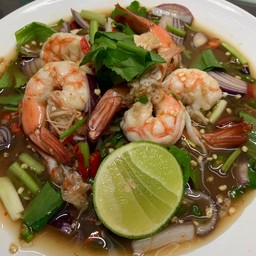 ยำกุ้งสด