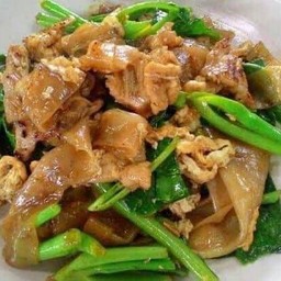 ผัดซีอิ๊วหมู