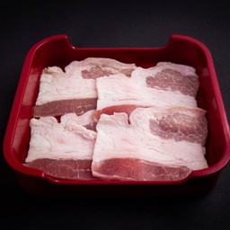 สามชั้น