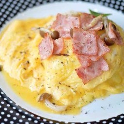 ข้าวไข่ข้นเบค่อน