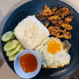 ข้าวหมูทอด