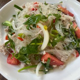 ยำวุ้นเส้นหมูสับ