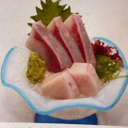 ปลาหางเหลือง