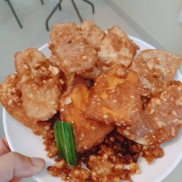 กล้วยทอดร้านอมินตราสูตรกลอย