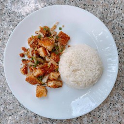 ข้าวยำไก่แซ่บ
