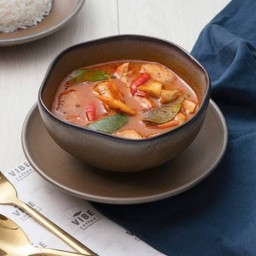 Vegan Tom-Yum Mushroom