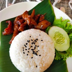 หมูทอดพี่น้อย