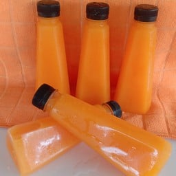 น้ำส้มคั้นสด🍊by"may ประชาอุทิศ 5 แยก 2