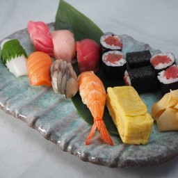 ซูชิรวม