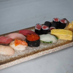 ซูชิรวมพิเศษ